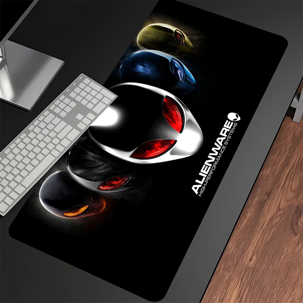 Anime mouse pad alienware conf - Desk Setup Natural avaliação e preço